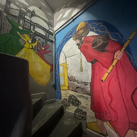 Hotel apartamentowy Happy Boutique 4*