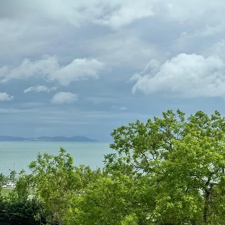 Hotel apartamentowy Happy Boutique