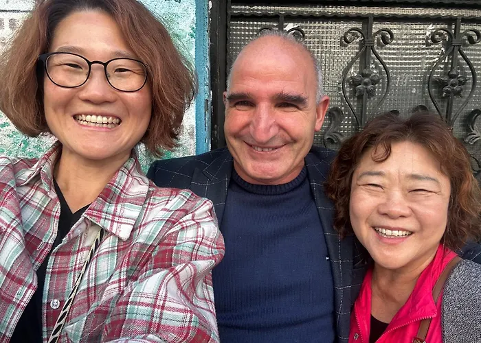 Lägenhetshotell Happy Boutique 4*